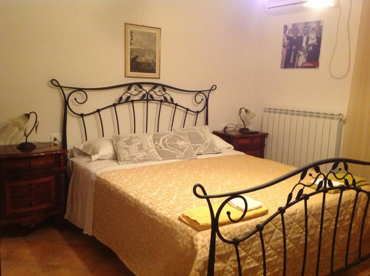 B&B "Za' Vittoria"#Lagodibomba Chambre photo