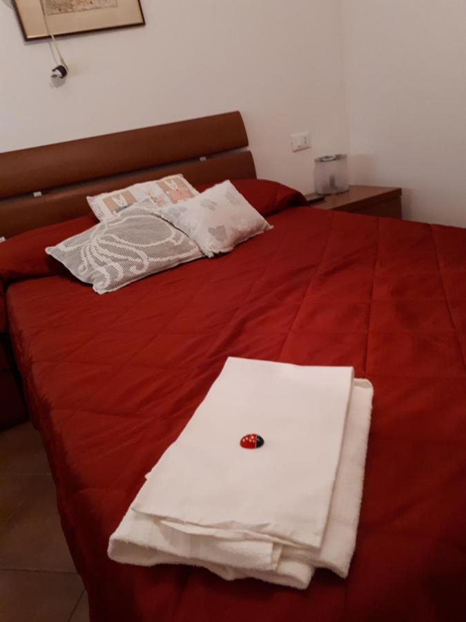 B&B "Za' Vittoria"#Lagodibomba Extérieur photo